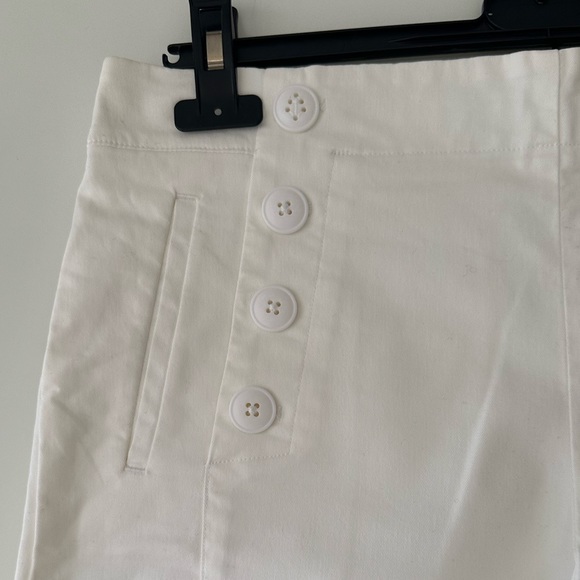 LOFT white shorts Riviera - size 6 - Picture 11 of 12